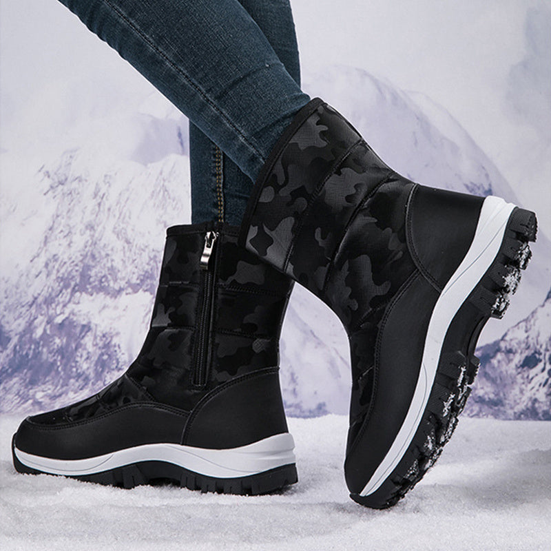 Botas de nieve de invierno para mujer, zapatos de exterior de caña alta y gruesa, de terciopelo, botines de plataforma a la moda, zapatos de felpa que mantienen el calor