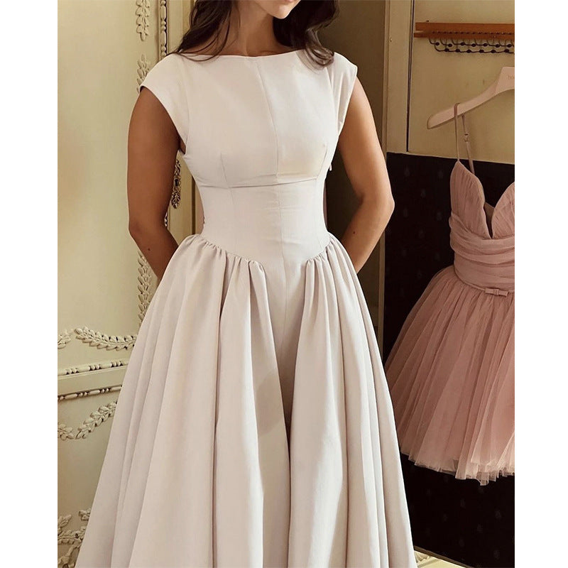 Elegant Backless Waist Trimming Mid-length Dress