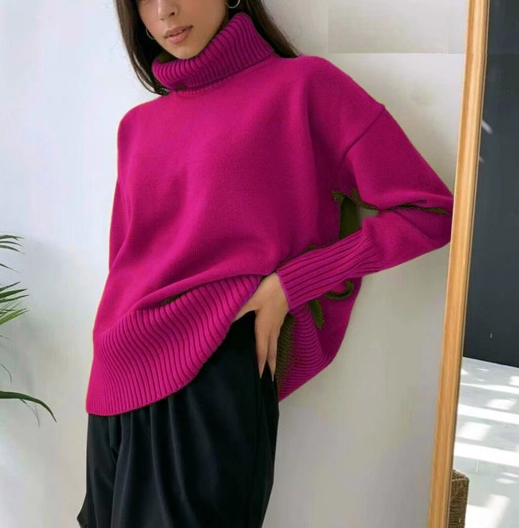 Weicher und bequemer Pullover mit hohem Polokragen und einfarbiger Farbe